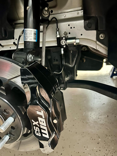 2015-24 S550/S650 Mustang Dual Line Lock Kit w/ Brackets